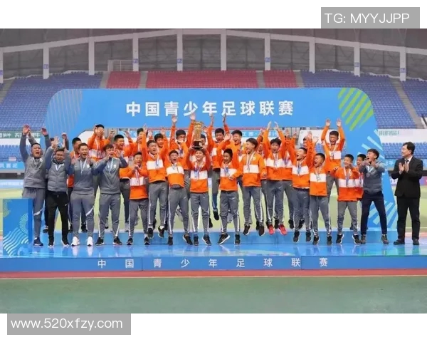 中国足球球星的成长历程与成就探索从他们的奋斗到辉煌背后的故事